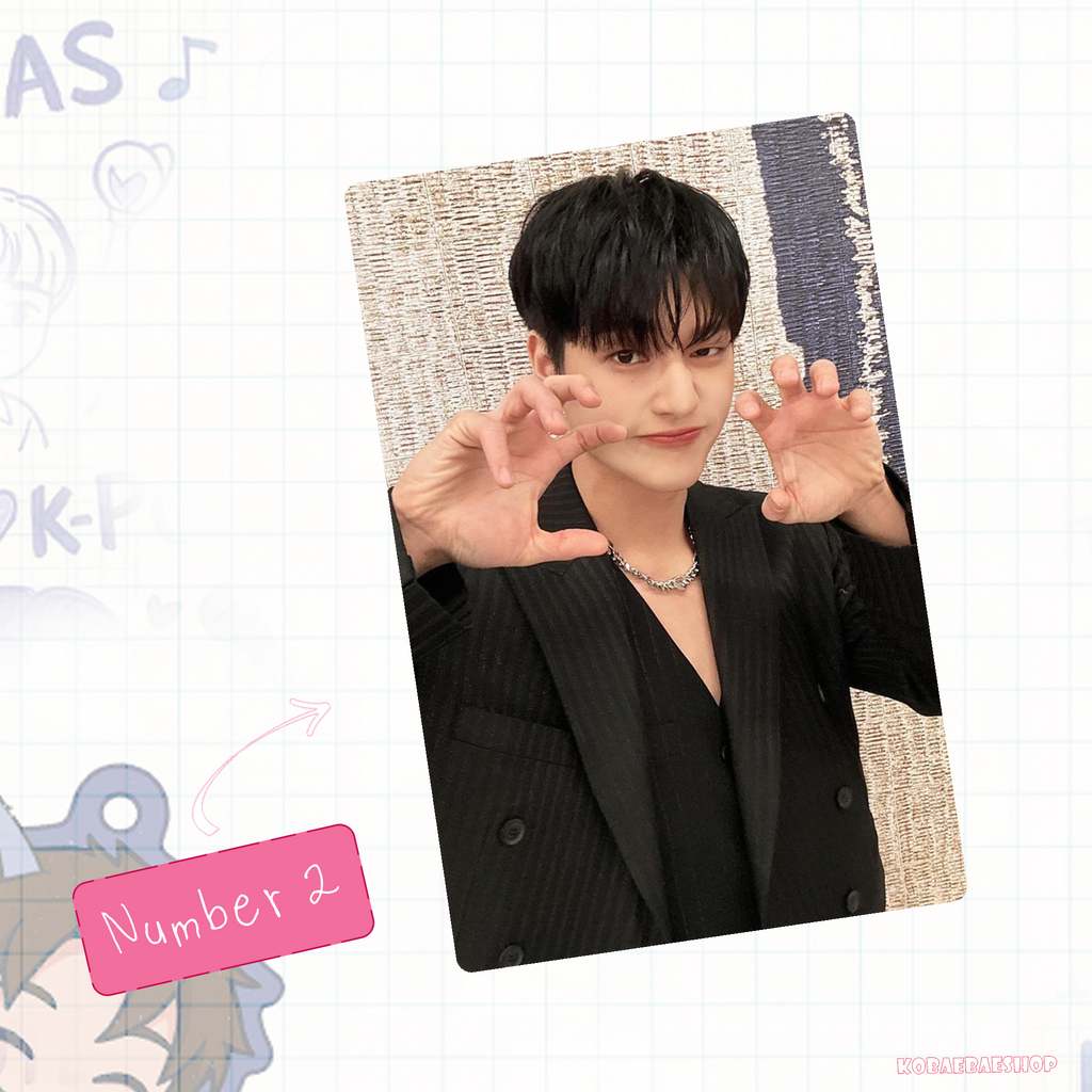 Atz - Woo handmade photocards kpop inspired - Set 3